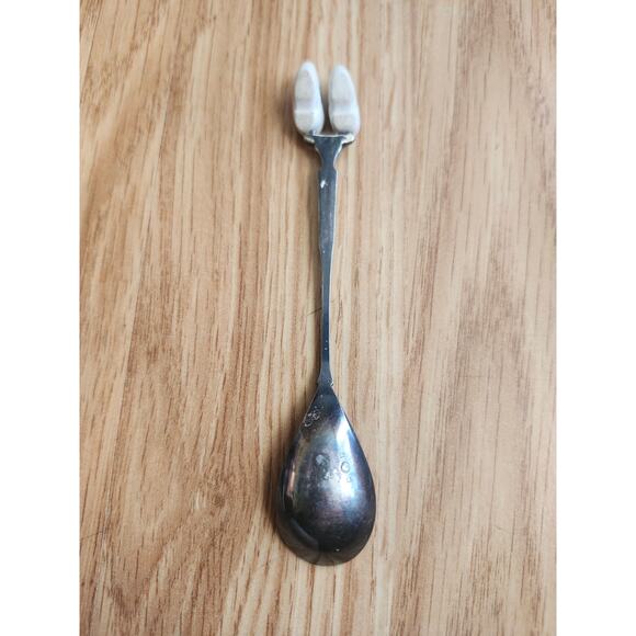 Delft Blue Holland Windmill Cheese Slicer & Spoon Set with Porcelain Clogs - Picture 8 of 8